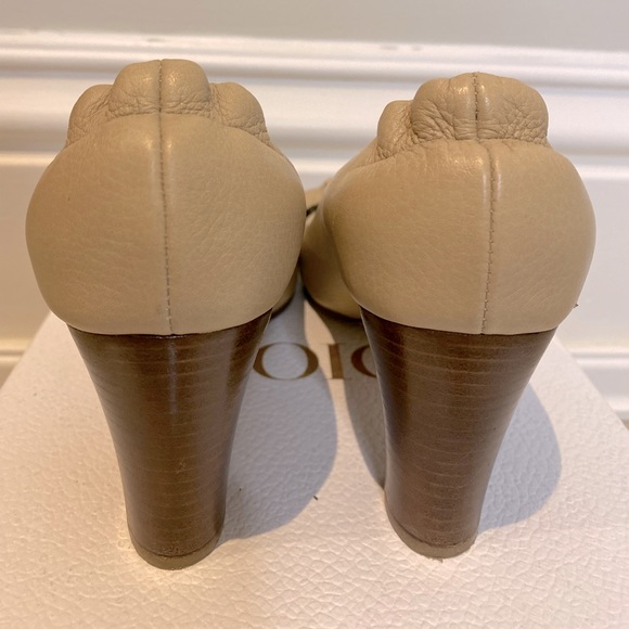 Chloe Leather Pumps - Picture 3 of 5